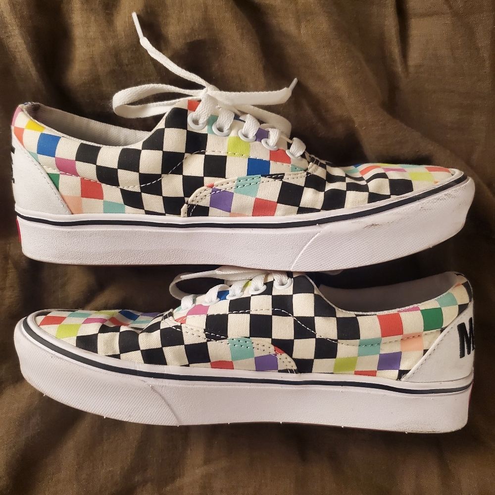 Vans MoMa Low Top Checked Sneaker